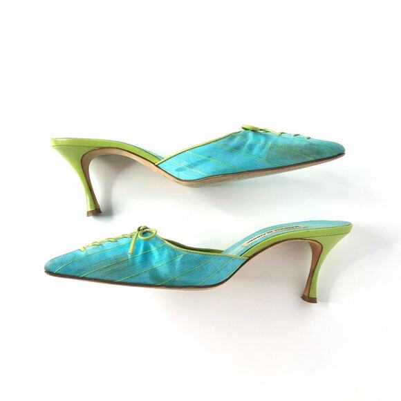 Vintage Manolo Blahnik Bow Lace Up Pinstripe Pointed Toe 39 - Picture 4 of 8